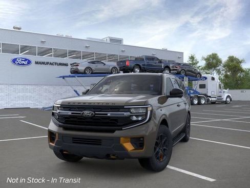 New 2026 Ford Expedition Tremor image 2