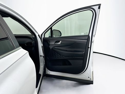 Used 2020 Hyundai Santa Fe SE FWD image 30