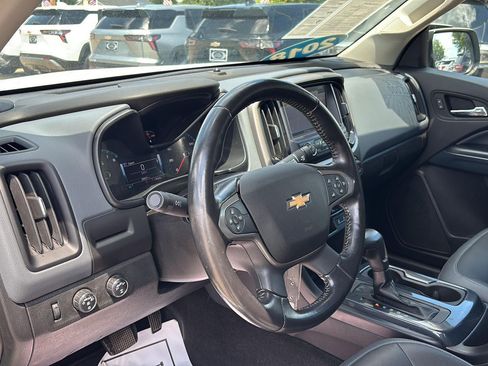 Used 2018 Chevrolet Colorado Z71 AWD/4WD image 15