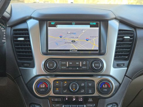 Used 2017 Chevrolet Tahoe LT image 16