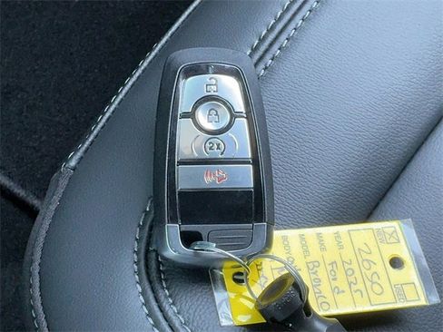 New 2025 Ford Bronco Outer Banks image 25