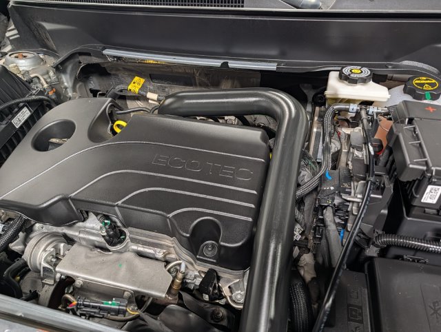 Certified 2024 Chevrolet Equinox RS FWD image 25