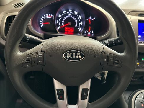 Used 2013 Kia Sportage LX AWD/4WD image 23