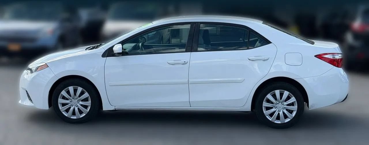 Used 2016 Toyota Corolla LE w/ Body Protection Package #1 FWD image 5