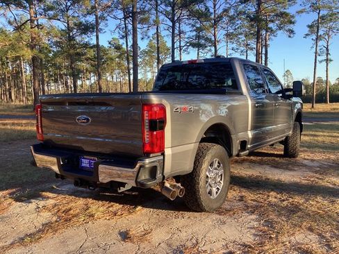 Used 2024 Ford F250 Lariat image 5