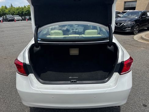 Used 2010 Lexus ES 350 FWD image 18