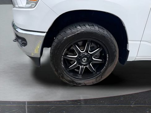 Used 2021 RAM 1500 Big Horn AWD/4WD image 12