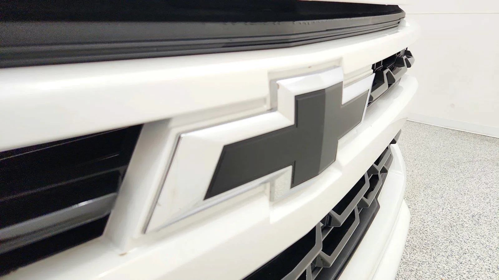 Used 2024 Chevrolet Silverado 1500 RST w/ Convenience Package II AWD/4WD image 16
