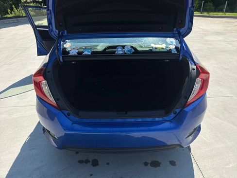 Used 2018 Honda Civic EX-T image 32