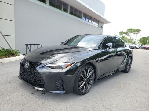 Used 2025 Lexus IS 350 F Sport RWD image 3