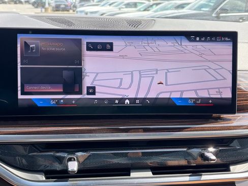 New 2026 BMW X7 xDrive40i AWD/4WD image 19