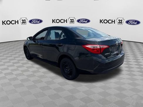 Used 2018 Toyota Corolla LE w/ Carpet Mat Package (TMS) FWD image 6