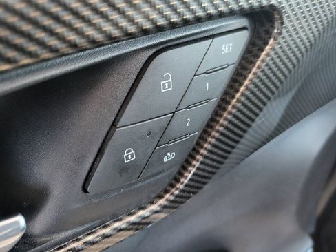 Used 2025 Chevrolet Traverse High Country w/ LPO, Floor Liner Package AWD/4WD image 29