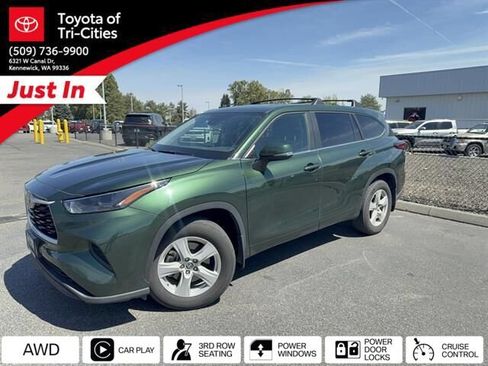Used 2023 Toyota Highlander L AWD/4WD image 31