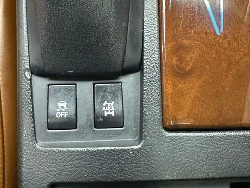 Used 2013 Lexus RX 350 AWD w/ Navigation Pkg image 24