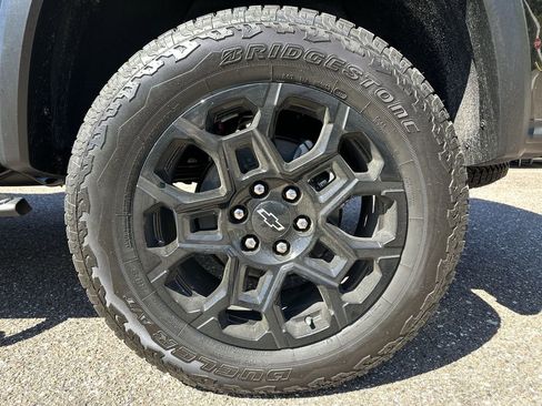 New 2026 Chevrolet Colorado Trail Boss AWD/4WD image 32