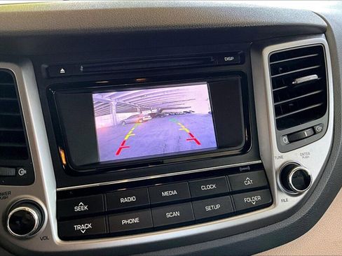 Used 2016 Hyundai Tucson SE w/ Option Group 02 AWD/4WD image 9