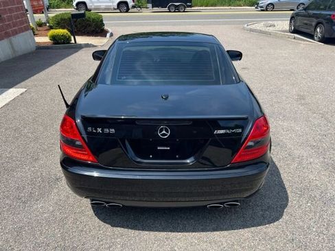 Used 2009 Mercedes-Benz SLK 55 AMG image 4