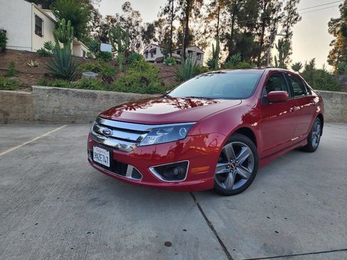 Used 2010 Ford Fusion Sport image 2