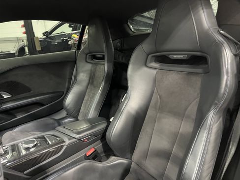 Used 2023 Audi R8 V10 performance w/ R8 Performance Design Package image 16