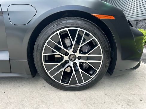 Certified 2024 Porsche Taycan image 14