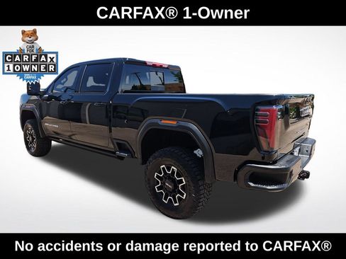 Used 2026 GMC Sierra 2500 AT4X AWD/4WD image 4