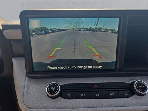 Used 2022 Ford Maverick XLT w/ Equipment Group 300A Standard AWD/4WD image 19