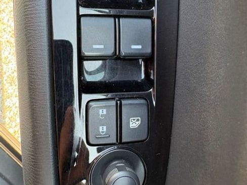 Used 2025 MAZDA CX-5 AWD 2.5 S w/ Select Package image 19