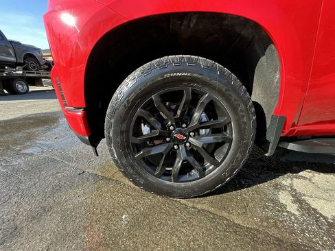 Used 2021 Chevrolet Silverado 1500 RST w/ Convenience Package II image 10