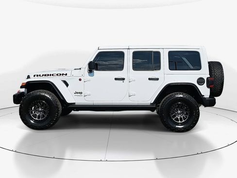 Used 2021 Jeep Wrangler Unlimited Rubicon w/ Xtreme Recon 35" Tire Package image 9