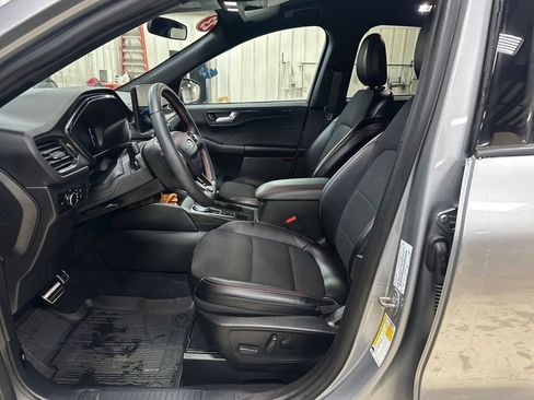 Used 2023 Ford Escape ST-Line w/ Tech Pack #1 image 10