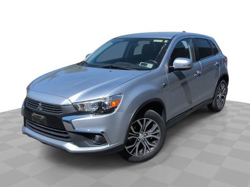 Used 2017 Mitsubishi Outlander Sport SE AWD/4WD image 1
