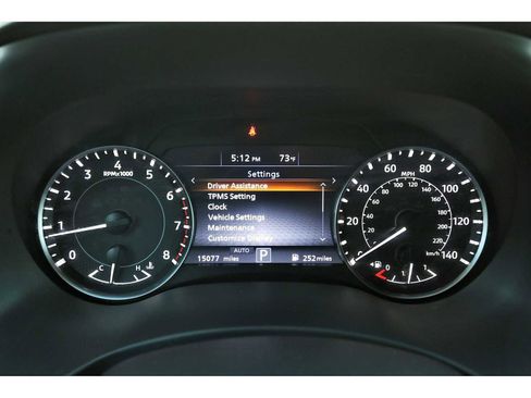 Used 2024 Nissan Armada SL w/ Captain's Chairs Package image 15