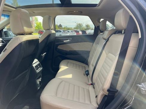 Used 2020 Ford Edge SEL w/ Convenience Package AWD/4WD image 19
