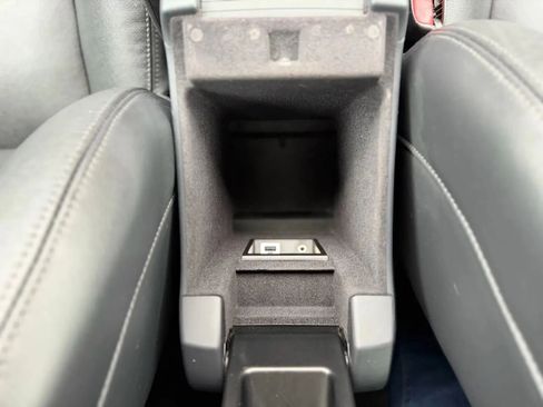 Used 2015 Volvo XC60 T5 image 40