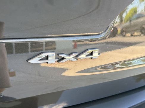 Used 2023 Jeep Grand Cherokee L Overland w/ Advanced Protech Group III AWD/4WD image 33