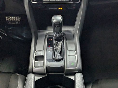 Used 2020 Honda Civic Sport image 12
