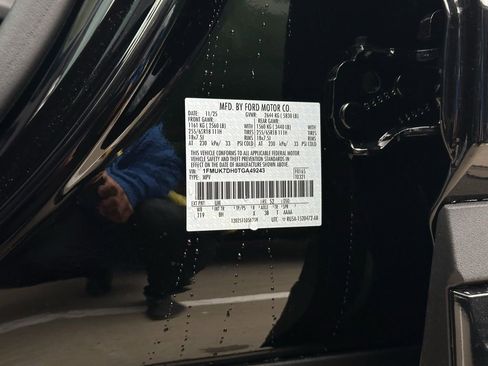 New 2026 Ford Explorer ST-Line image 33