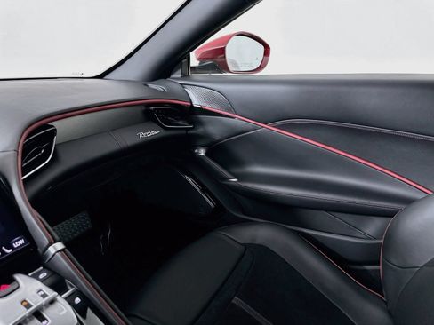 Used 2025 Ferrari Roma Spider RWD image 23