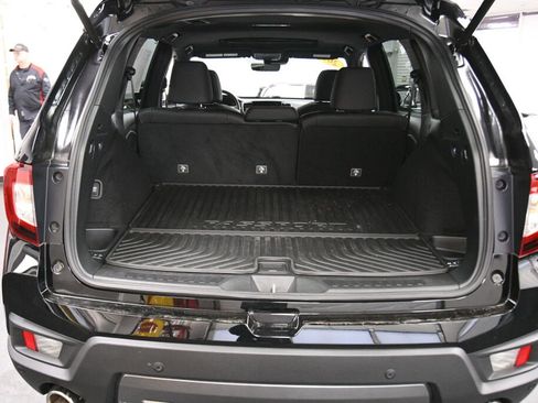 Used 2023 Honda Passport TrailSport image 23