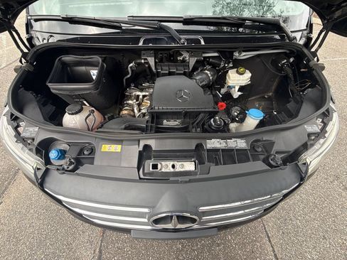 Used 2023 Mercedes-Benz Sprinter 2500 image 37