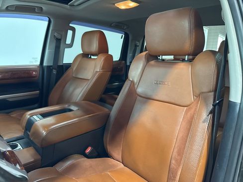 Used 2015 Toyota Tundra 1794 Edition image 34