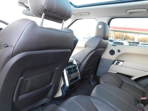 Used 2016 Land Rover Range Rover Sport HSE image 30