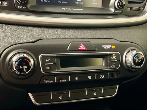 Used 2019 Kia Sorento LX w/ Option Group 020 image 26