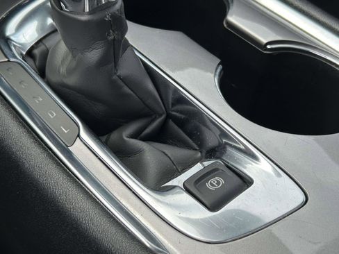 Used 2024 Chevrolet Malibu LT FWD image 27