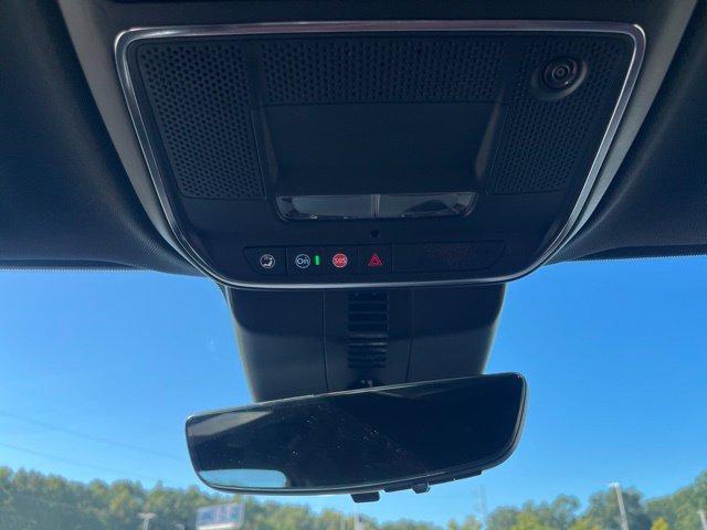 New 2027 Chevrolet Traverse RS w/ LPO, Floor Liner Package FWD image 40
