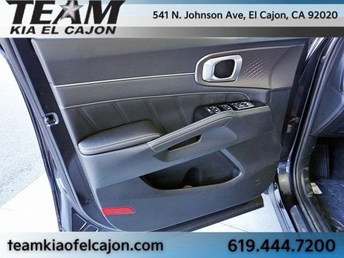 New 2025 Kia Sorento SX image 30