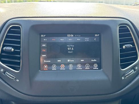 Used 2021 Jeep Compass Latitude w/ Convenience Group AWD/4WD image 26