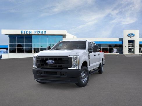 New 2026 Ford F250 XL w/ Camper Package AWD/4WD image 2