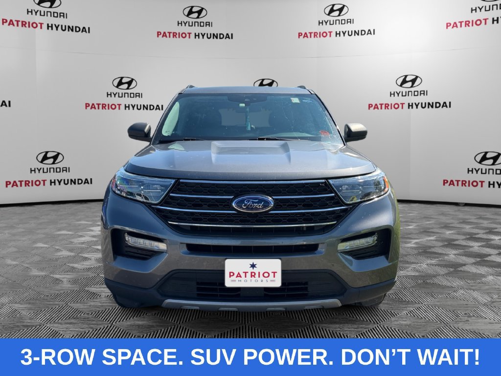 Used 2021 Ford Explorer XLT w/ Equipment Group 202A AWD/4WD image 8